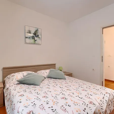 Dom wakacyjny Mit Gym, Privatpool, Bbq *