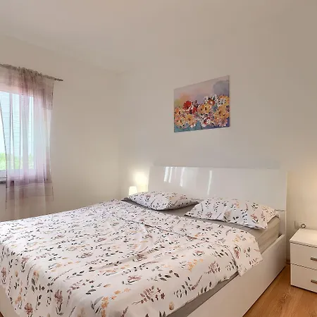 Mit Gym, Privatpool, Bbq * Pula