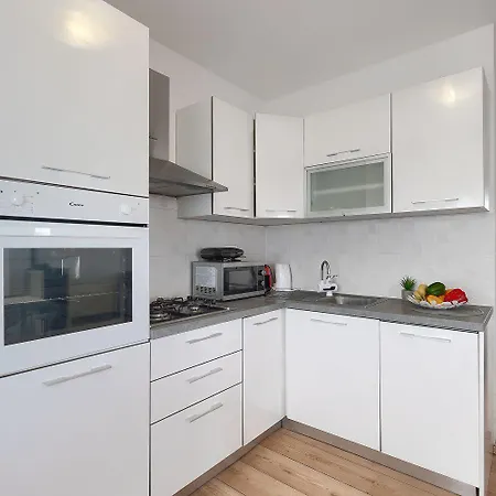 Mit Gym, Privatpool, Bbq Dom wakacyjny *