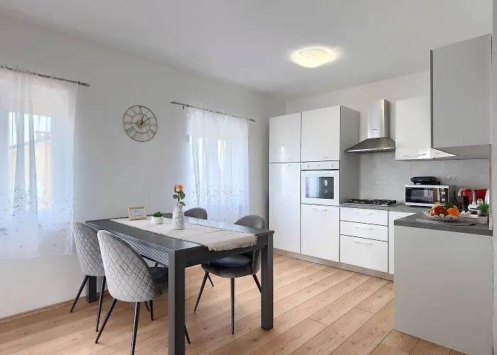 Mit Gym, Privatpool, Bbq 펜션